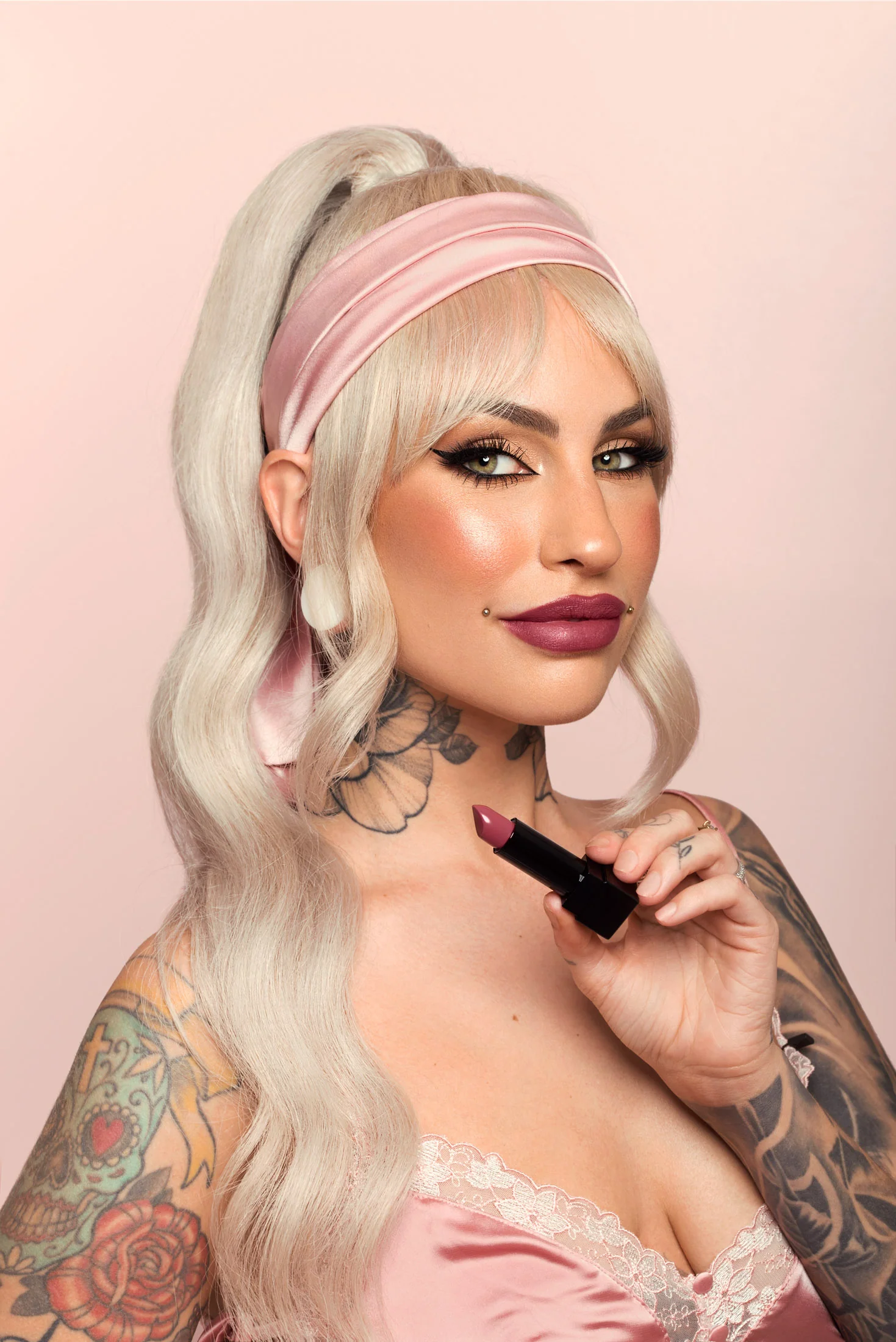 See You - Warm Kiss Matte Hydrating Lipstick - Image 3