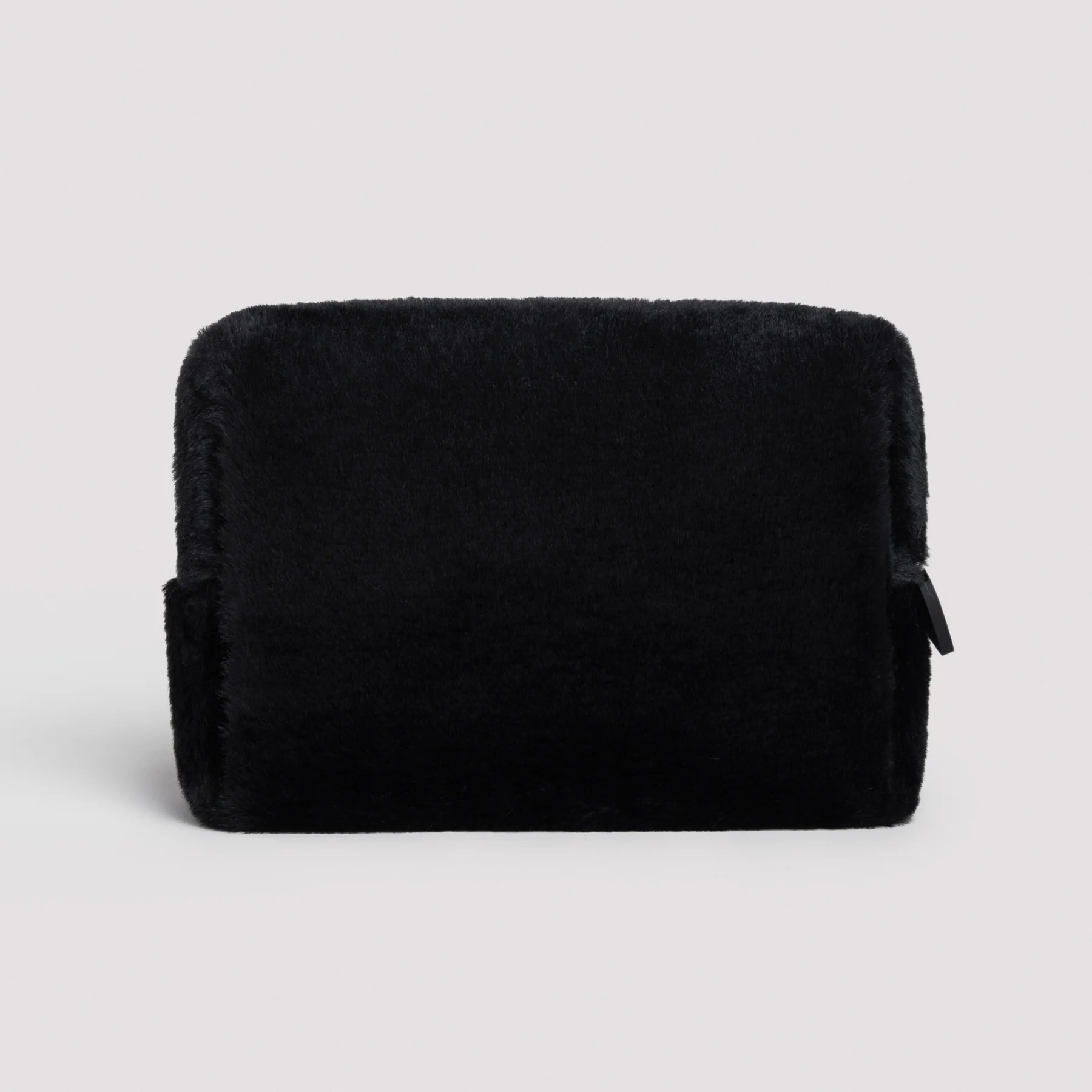 Fluffy Beauty - Black NEW - Image 3