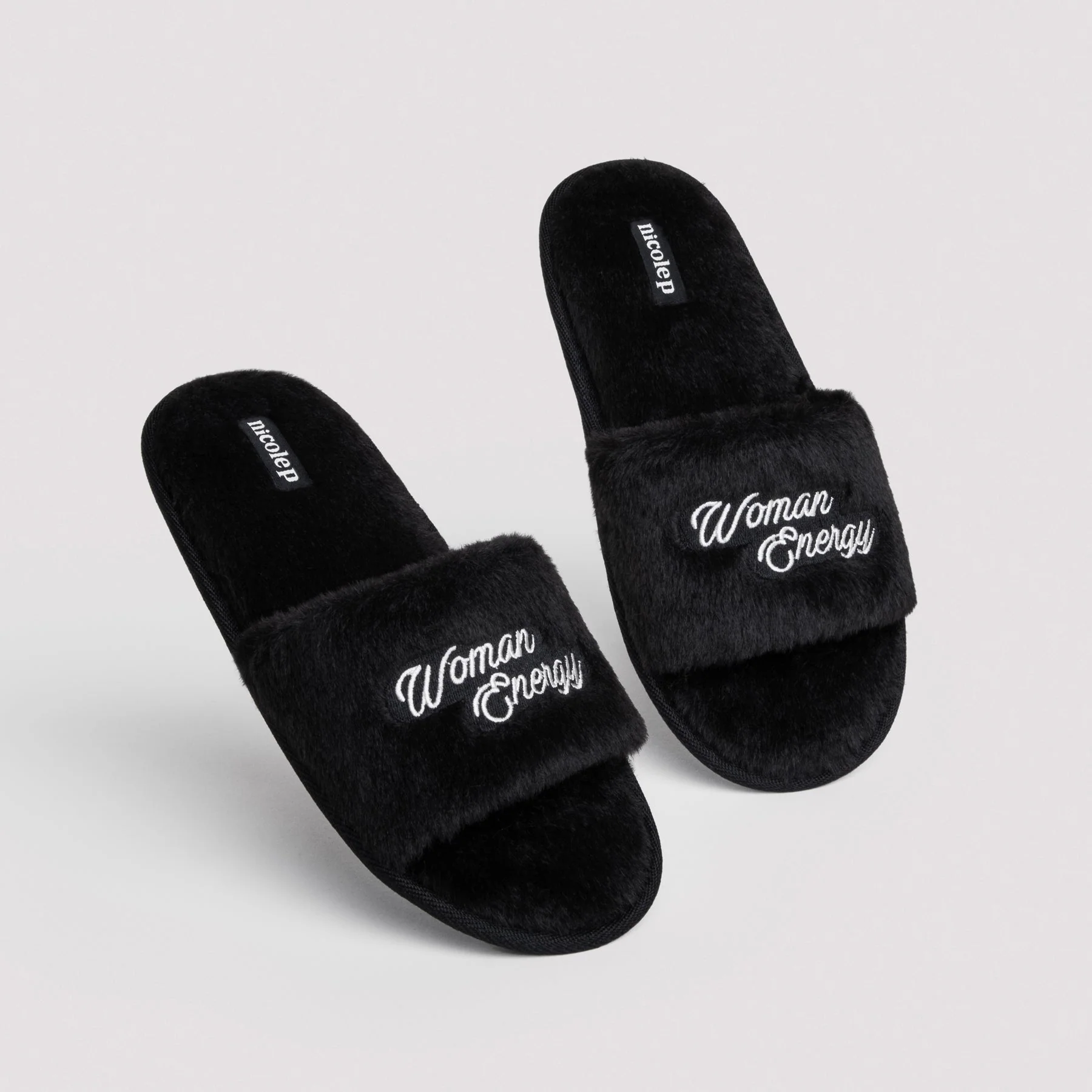 Fluffy Set Black - Image 3