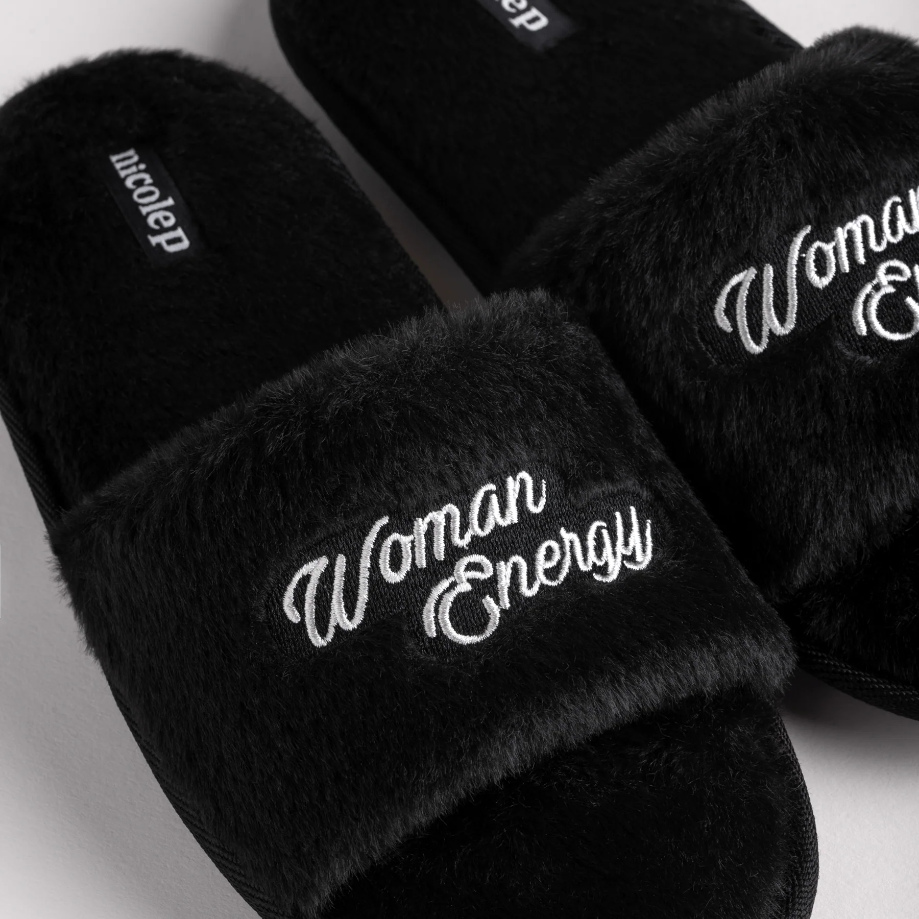 Fluffy Slippers - Black NEW - Image 5