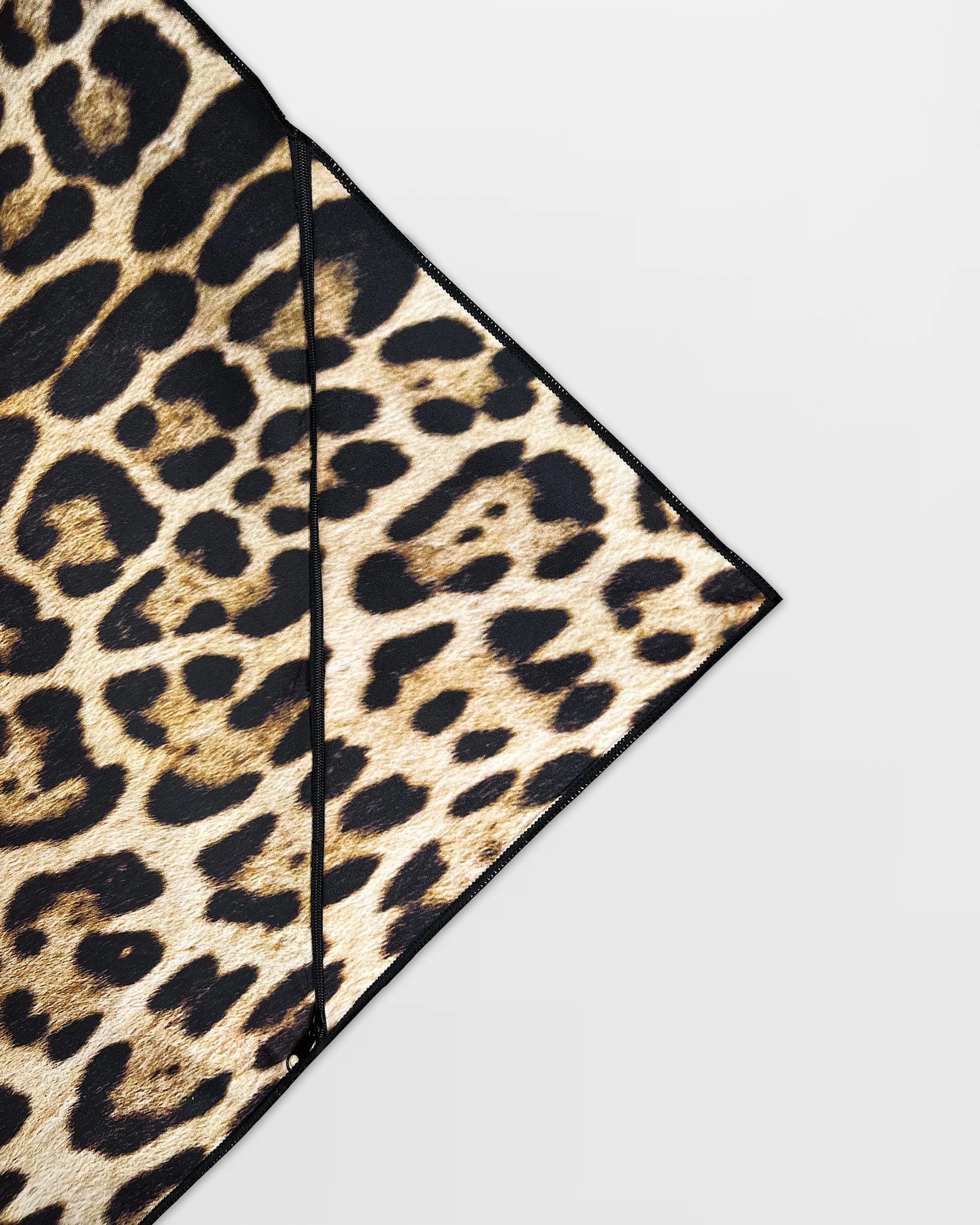 Gym Towel - Leopard - Image 4