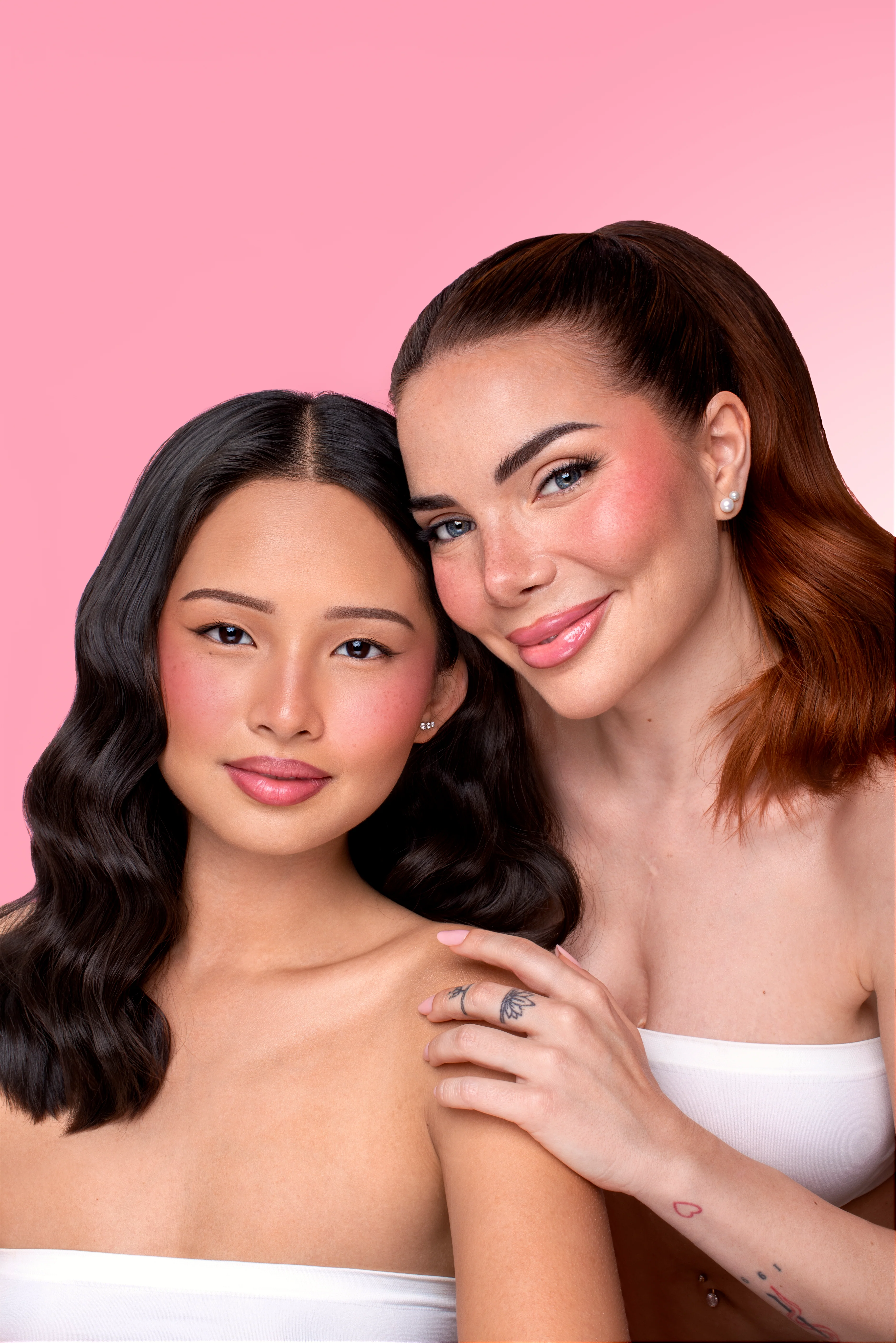 Turn Me On Contour Stick - 04 Hot Chocolate - Image 11