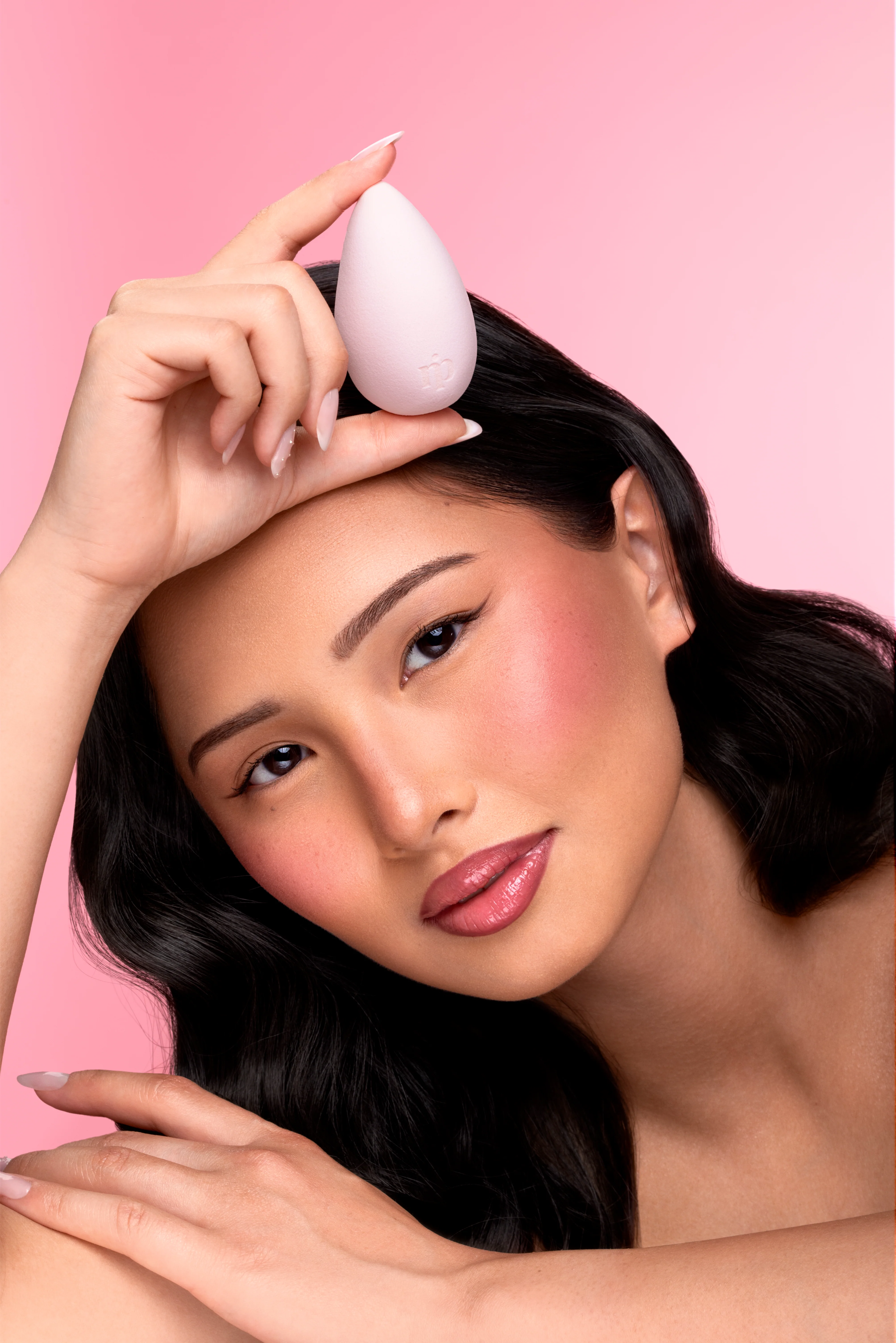 Turn Me On Contour Stick - 04 Hot Chocolate - Image 9