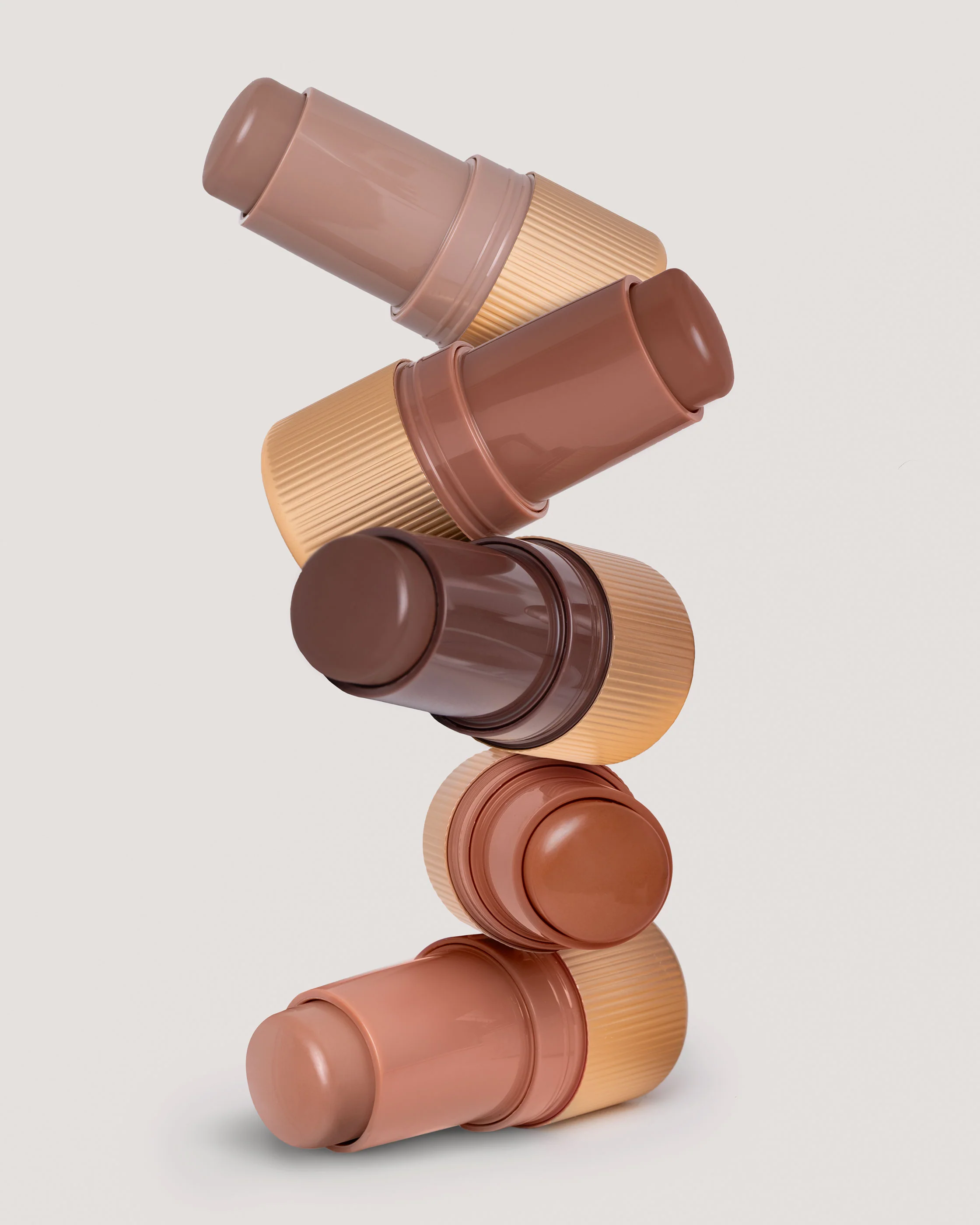 Turn Me On Contour Stick - 02 Sugar Teddy - Image 10